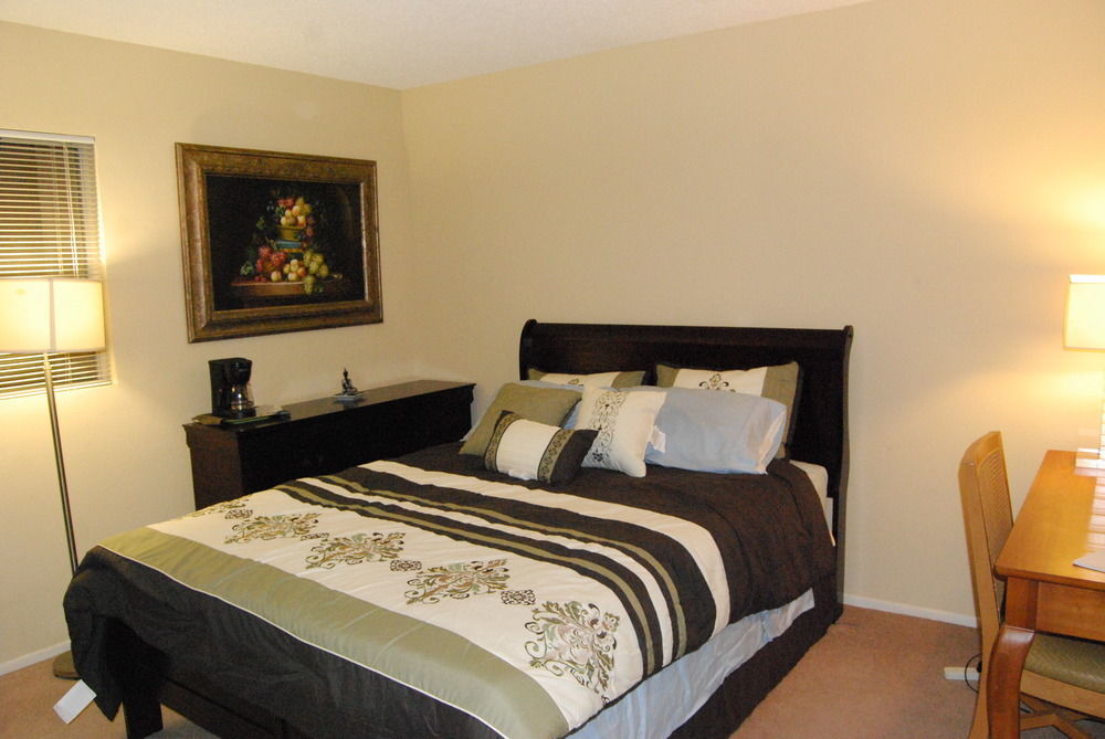 لوس أنجلوس Bed And Breakfast In Hollywood Hills المظهر الخارجي الصورة
